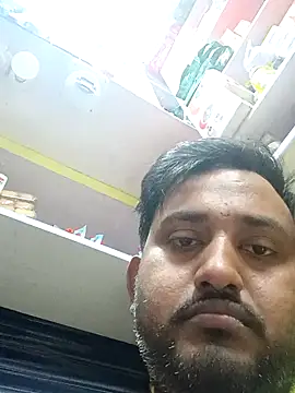 Snapshot of VIKASHW chatting on 04-02-26, 06:05 VIKASHW online show from 04-02-26, 06:05