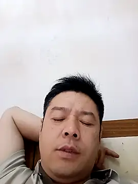 N-nnnnn online show from 04-12-26, 02:05