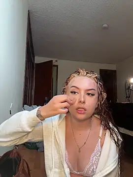 Amber-fire online show from 05-24-26, 07:41