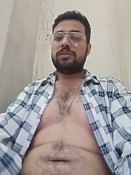 Snapshot of herochoclateboy chatting on 05-29-26, 04:49 herochoclateboy online show from 05-29-26, 04:49