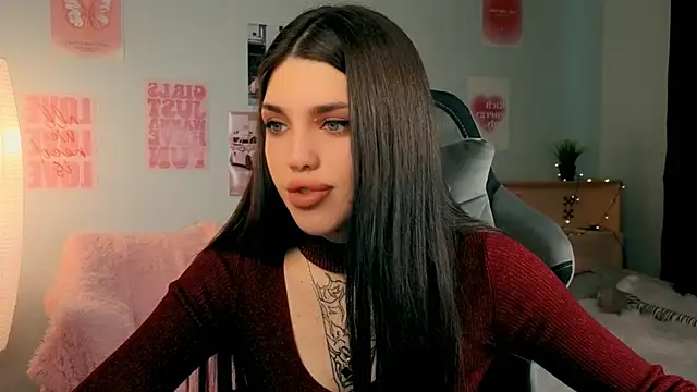 Snapshot of molly_rettyy chatting on 04-03-26, 04:32 molly rettyy online show from 04-03-26, 04:32