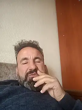 Snapshot of arda096 chatting on 04-01-26, 01:41 arda096 online show from 04-01-26, 01:41