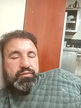 Snapshot of arda096 chatting on 04-17-26, 10:35 arda096 online show from 04-17-26, 10:35