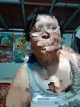 Snapshot of Monglan-c chatting on 06-03-26, 09:01 Monglan-c online show from 06-03-26, 09:01