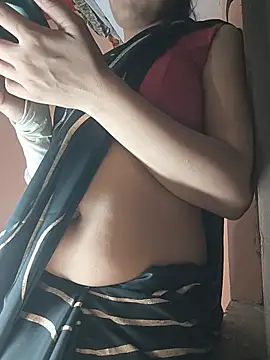 Snapshot of Curvy_Sanaya chatting on 05-15-26, 07:54 Curvy Sanaya online show from 05-15-26, 07:54