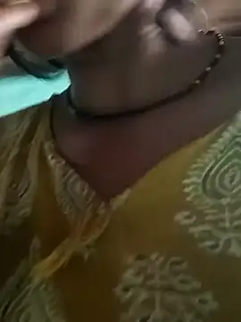 Snapshot of riyaa_sexyy chatting on 07-07-26, 09:35 riyaa sexyy online show from 07-07-26, 09:35