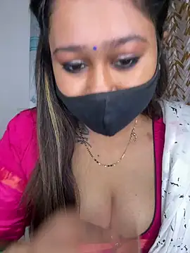 Snapshot of Sweet-Ellina chatting on 03-31-26, 05:30 Sweet-Ellina online show from 03-31-26, 05:30