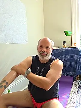 BiDadDreams online show from 06-19-26, 05:28
