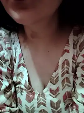 ZOYA KHAN-123 online show from 05-02-26, 09:03