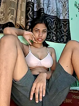 Snapshot of sexy__Valentine chatting on 05-19-26, 04:35 sexy Valentine online show from 05-19-26, 04:35