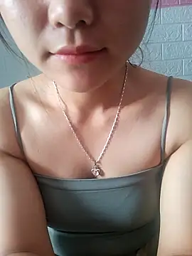 Snapshot of -Cidy- chatting on 04-12-26, 01:21 -Cidy- online show from 04-12-26, 01:21