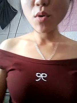Snapshot of -Cidy- chatting on 05-05-26, 03:14 -Cidy- online show from 05-05-26, 03:14