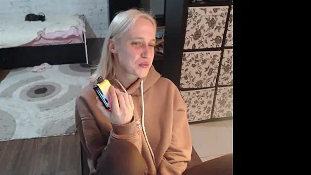 Sweet hot shrmp online show from 04-09-26, 06:46