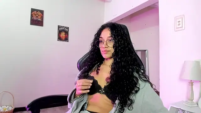 Isis black online show from 04-13-26, 03:12