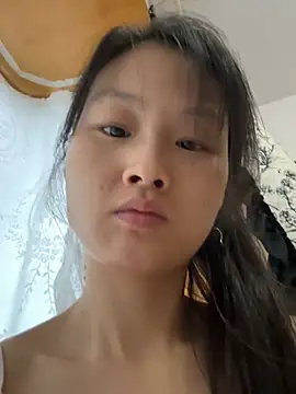 Snapshot of Zbnmji chatting on 07-19-26, 02:59 Zbnmji online show from 07-19-26, 02:59