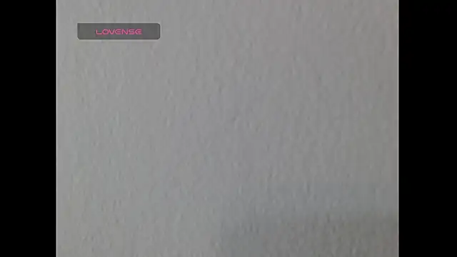 Snapshot of scarlet1609 chatting on 07-04-26, 02:12 scarlet1609 online show from 07-04-26, 02:12