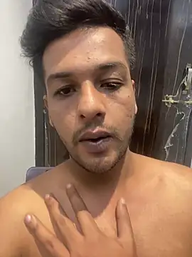 PremiumMen01 online show from 03-31-26, 09:32