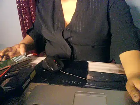 First sexywoman online show from 04-23-26, 03:47