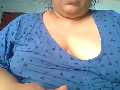 First sexywoman online show from 04-26-26, 08:23
