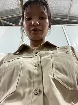 Elisa-a online show from 04-14-26, 11:05