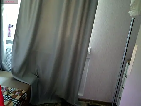Snapshot of verywetforyou chatting on 06-17-26, 03:53 verywetforyou online show from 06-17-26, 03:53