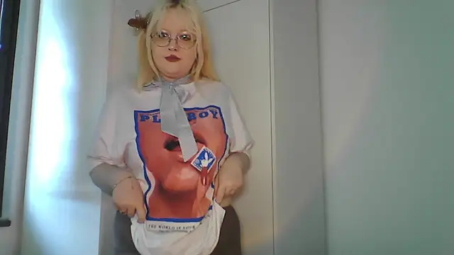 Elayne Sweet online show from 05-30-26, 06:10