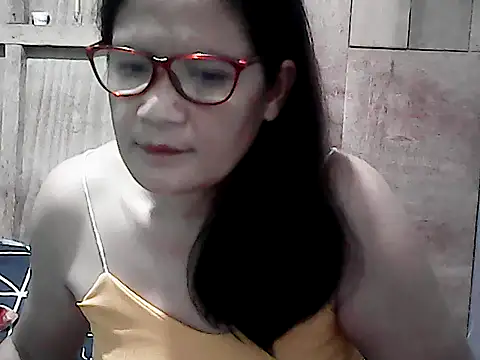 Snapshot of PinayZaira chatting on 05-01-26, 07:07 PinayZaira online show from 05-01-26, 07:07