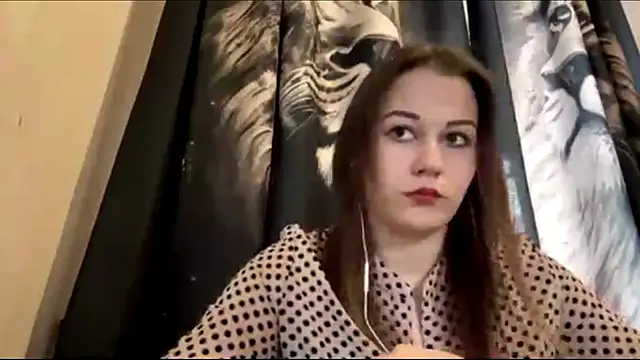 Snapshot of TinaBloom chatting on 04-03-26, 07:17 TinaBloom online show from 04-03-26, 07:17