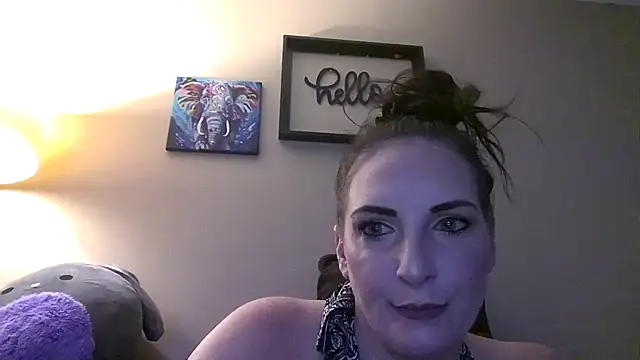 Snapshot of taylorsunshine chatting on 07-16-26, 08:04 taylorsunshine online show from 07-16-26, 08:04