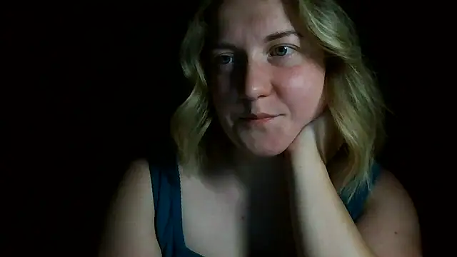 TinaKittyX online show from 05-16-26, 08:07