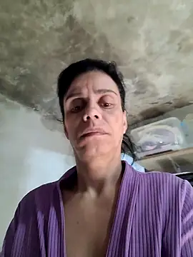 Snapshot of Cristotoza chatting on 06-08-26, 05:46 Cristotoza online show from 06-08-26, 05:46