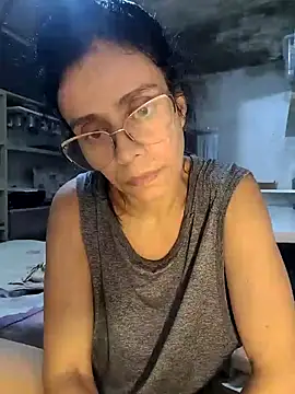 Snapshot of Cristotoza chatting on 06-09-26, 06:25 Cristotoza online show from 06-09-26, 06:25