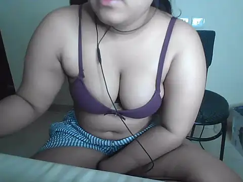 Snapshot of Bitchin_Riya chatting on 04-05-26, 03:31 Bitchin Riya online show from 04-05-26, 03:31