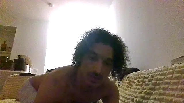 Snapshot of bedaouya chatting on 06-13-26, 12:52 bedaouya online show from 06-13-26, 12:52
