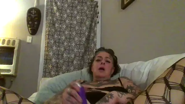 Kitty bang online show from 05-19-26, 01:56