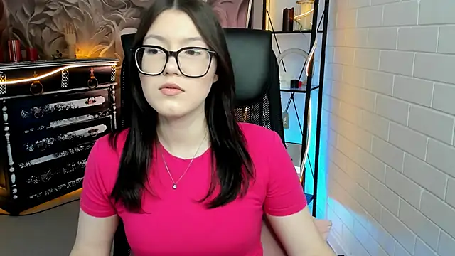 JennyGibson online show from 06-11-26, 10:24