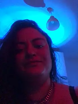 Snapshot of Jasmynehot chatting on 07-08-26, 01:37 Jasmynehot online show from 07-08-26, 01:37