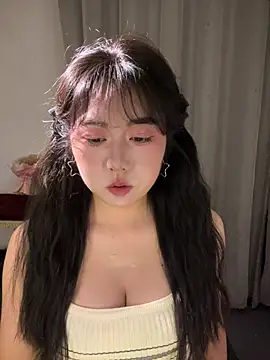 Snapshot of ooooBaby129 chatting on 04-15-26, 12:45 ooooBaby129 online show from 04-15-26, 12:45