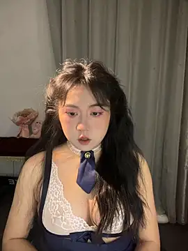 Snapshot of ooooBaby129 chatting on 05-04-26, 12:45 ooooBaby129 online show from 05-04-26, 12:45