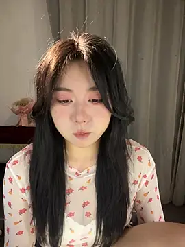 Snapshot of ooooBaby129 chatting on 05-20-26, 01:39 ooooBaby129 online show from 05-20-26, 01:39