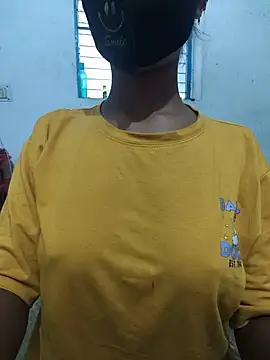Snapshot of punampooja chatting on 04-19-26, 05:07 punampooja online show from 04-19-26, 05:07