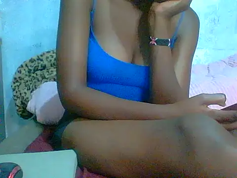 Snapshot of luba05 chatting on 04-13-26, 03:28 luba05 online show from 04-13-26, 03:28