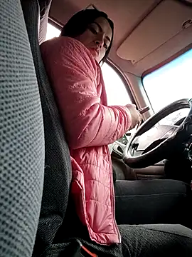 Snapshot of Lesli_26 chatting on 04-07-26, 03:12 Lesli 26 online show from 04-07-26, 03:12