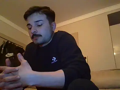 Snapshot of Hayat2Bilet chatting on 04-02-26, 05:43 Hayat2Bilet online show from 04-02-26, 05:43