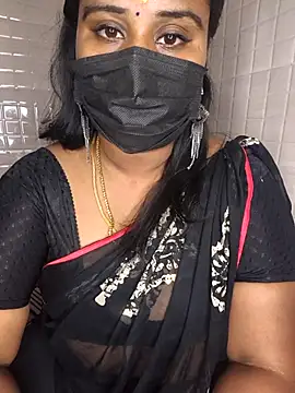 Snapshot of Tamil_hot_flower chatting on 06-07-26, 04:44 Tamil hot flower online show from 06-07-26, 04:44
