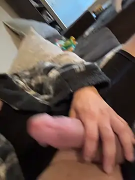 Perv85X online show from 04-14-26, 03:51