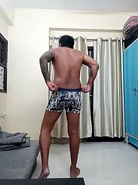 Snapshot of akela_pan1 chatting on 04-04-26, 04:04 akela pan1 online show from 04-04-26, 04:04