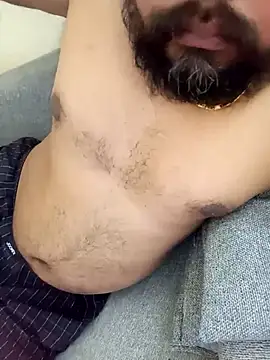 Snapshot of akela_pan1 chatting on 04-09-26, 06:19 akela pan1 online show from 04-09-26, 06:19