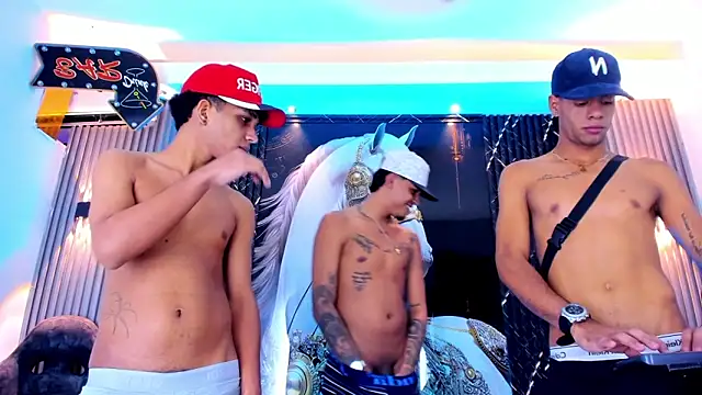 the knights of the night  online show from 04-11-26, 07:56