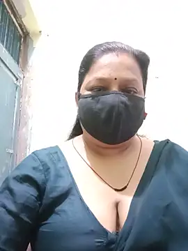 Snapshot of PINKI_024 chatting on 06-06-26, 05:56 PINKI 024 online show from 06-06-26, 05:56